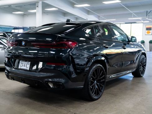 Used 2023 BMW X6 xDrive40i AWD/4WD image 6