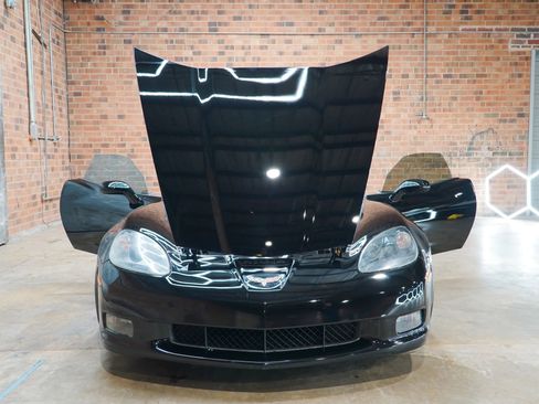 Used 2013 Chevrolet Corvette Grand Sport RWD image 25