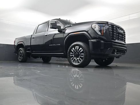 Used 2024 GMC Sierra 2500 Denali Ultimate AWD/4WD image 23