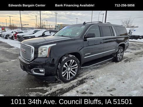 Used 2017 GMC Yukon XL Denali w/ Open Road Package image 7