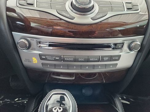Used 2017 INFINITI QX60 FWD w/ Deluxe Technology Package image 19