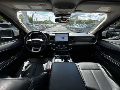 Certified 2023 Ford Expedition Max XLT AWD/4WD image 3
