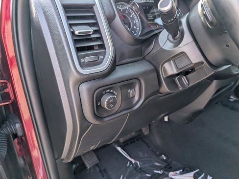 Used 2024 RAM 2500 Big Horn AWD/4WD image 21