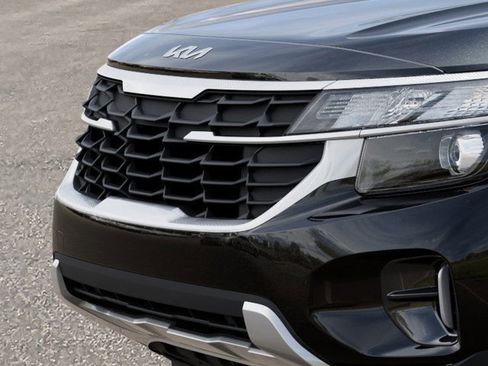 New 2026 Kia Seltos LX image 12