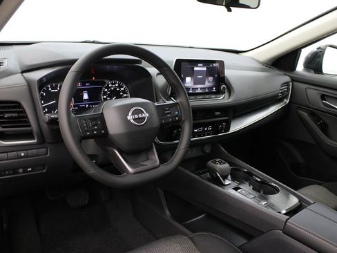 New 2026 Nissan Rogue SV FWD image 14