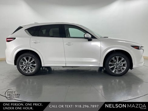 New 2025 MAZDA CX-5 AWD 2.5 S w/ Premium Plus Pkg image 5