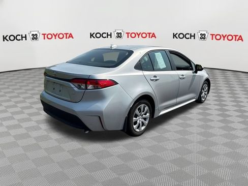 Used 2024 Toyota Corolla LE FWD image 8