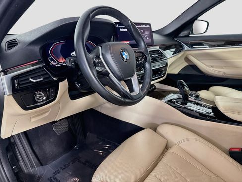 Used 2023 BMW 530i w/ Executive Package RWD image 23