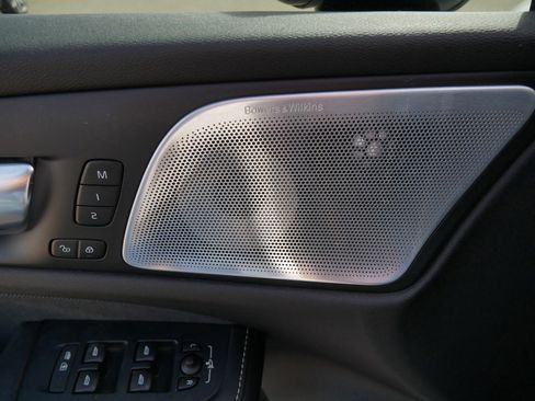 Used 2021 Volvo V60 T8 Polestar image 17