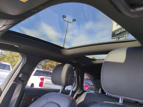 Used 2022 Mercedes-Benz GLC 300 GLC 300 image 21