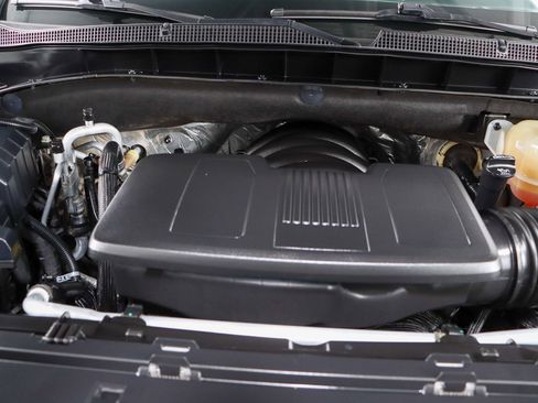 Used 2022 Chevrolet Tahoe Z71 w/ Luxury Package image 36