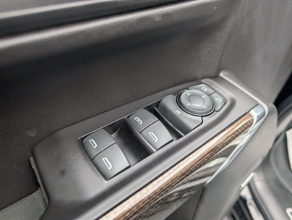 Used 2019 Chevrolet Silverado 1500 LT Trail Boss AWD/4WD image 13