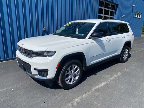 Used 2021 Jeep Grand Cherokee L Limited AWD/4WD image 2