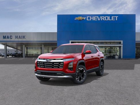New 2027 Chevrolet Equinox LT w/ Safety and Technology Package FWD image 8