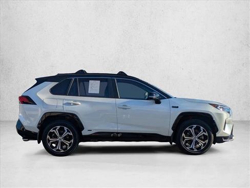 Used 2021 Toyota RAV4 XSE image 4