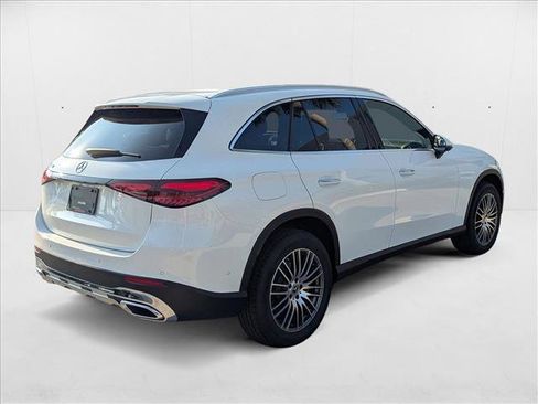 New 2026 Mercedes-Benz GLC 300 image 2