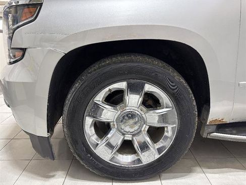 Used 2015 Chevrolet Suburban LTZ AWD/4WD image 7