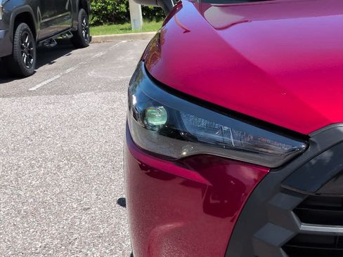 Certified 2026 Toyota Corolla Cross LE FWD image 10