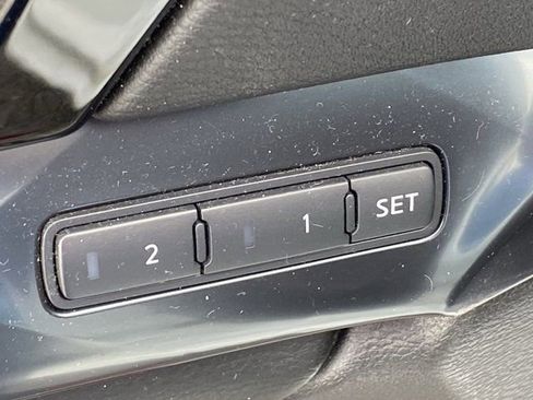 Used 2021 Nissan Maxima SR w/ Sport Mat Group FWD image 14