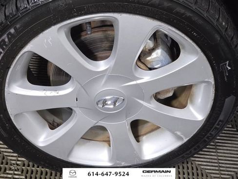 Used 2012 Hyundai Elantra Limited w/ Technology Pkg 5 FWD image 23