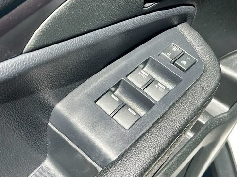 Used 2025 Honda Passport EX-L image 17
