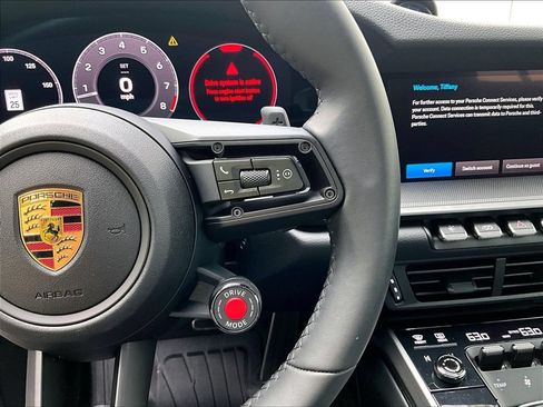 Certified 2025 Porsche 911 Carrera RWD image 23