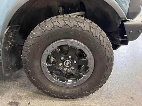 Used 2022 Ford Bronco Badlands AWD/4WD image 10