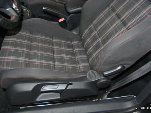 Used 2011 Volkswagen GTI 2-Door FWD image 16