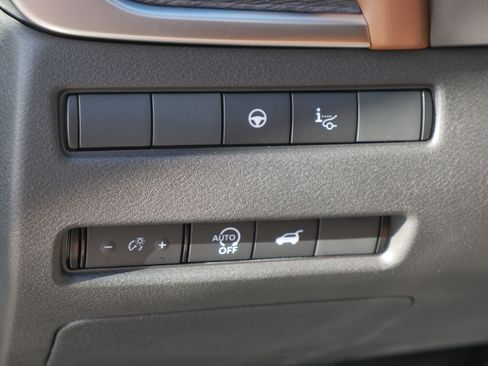 New 2026 Nissan Rogue Platinum w/ Platinum Premium Package image 6