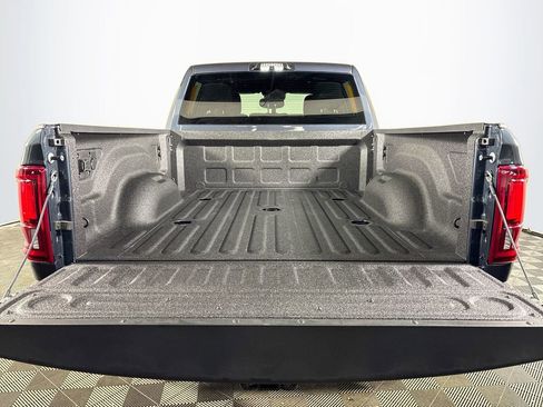 New 2026 RAM 3500 Big Horn AWD/4WD image 21