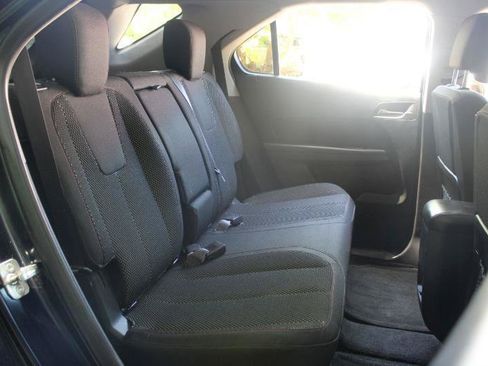 Used 2017 Chevrolet Equinox LT w/ Convenience Package AWD/4WD image 11
