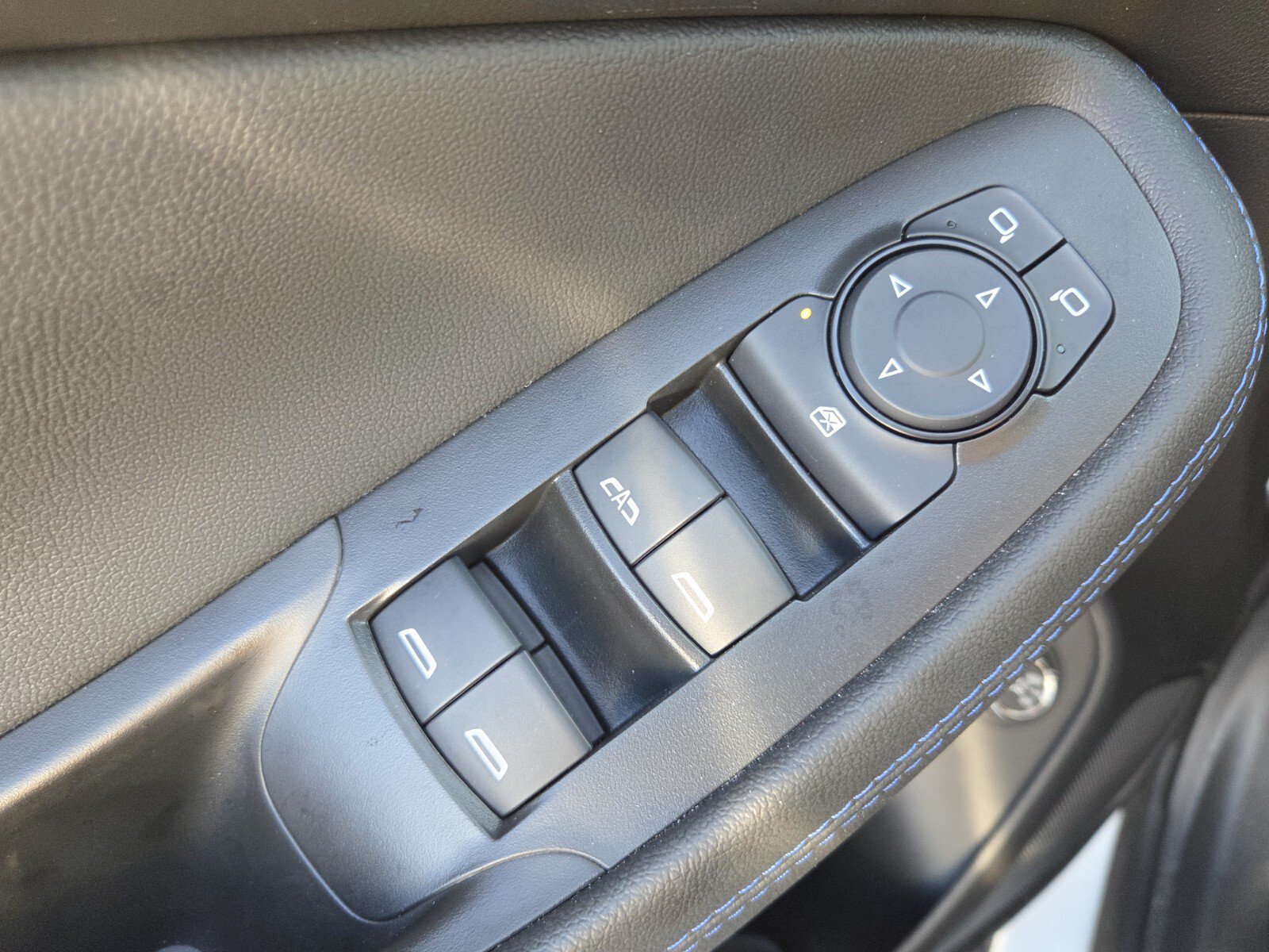Used 2026 Buick Encore GX Sport Touring w/ Advanced Technology Package FWD image 30