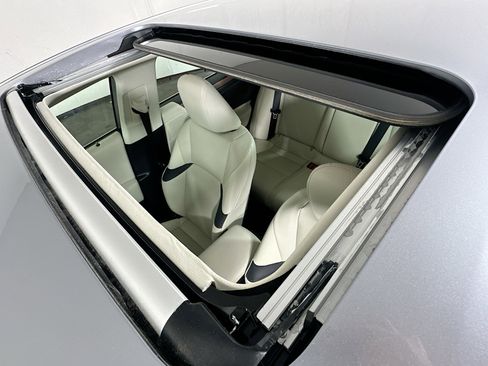 Certified 2025 Lexus ES 350 w/ Premium Package image 20