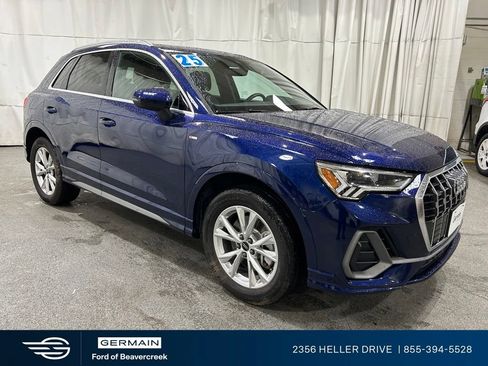Used 2025 Audi Q3 2.0T Premium AWD/4WD image 2