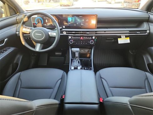 New 2025 Hyundai Tucson XRT image 8