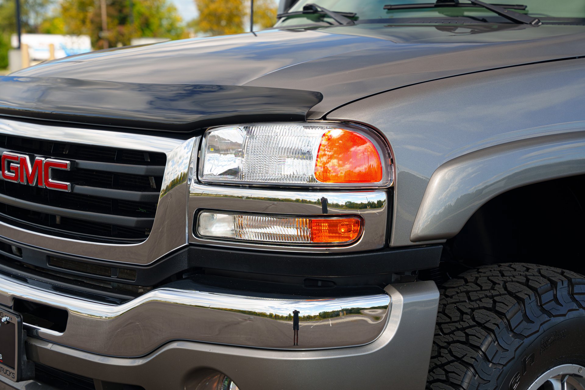 Used 2007 GMC Sierra 2500 SLT w/ Heavy-Duty Power Package AWD/4WD image 16