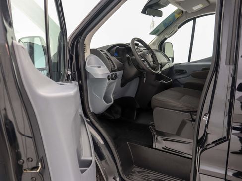 Used 2018 Ford Transit 350 XL image 16
