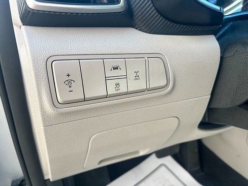 Used 2019 Hyundai Tucson SE image 13