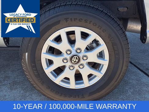 Used 2025 Toyota Tacoma SR5 image 31