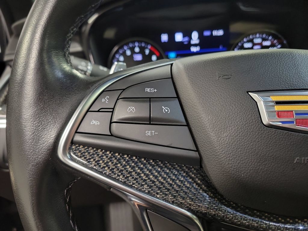 Used 2023 Cadillac XT5 Sportv w/ Technology Package AWD/4WD image 25