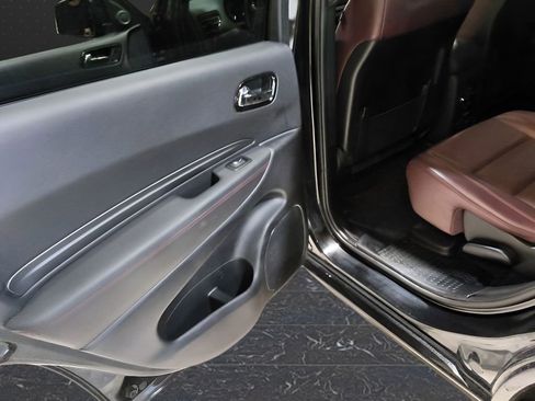 Used 2024 Dodge Durango R/T AWD/4WD image 37