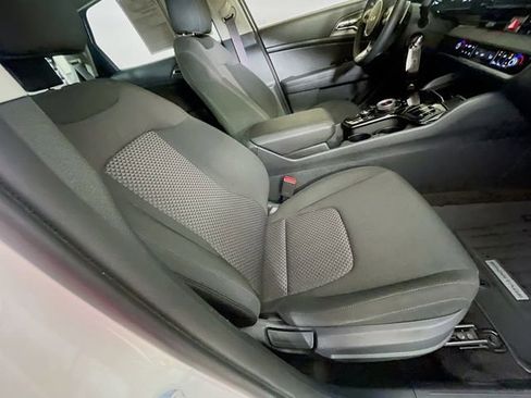 Used 2025 Kia Sportage LX FWD image 27