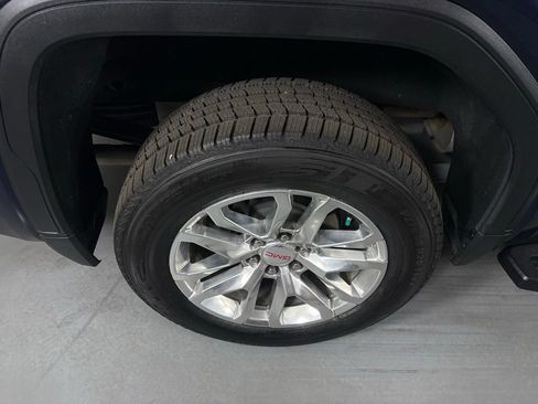 Used 2021 GMC Sierra 1500 SLT w/ SLT Premium Package AWD/4WD image 11