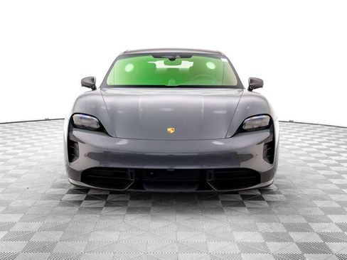 Used 2021 Porsche Taycan Turbo S image 9