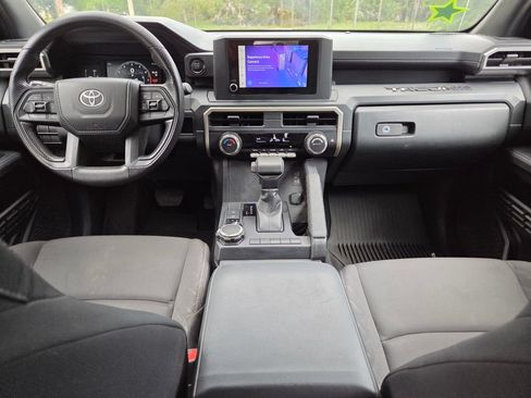 Certified 2024 Toyota Tacoma SR AWD/4WD image 5
