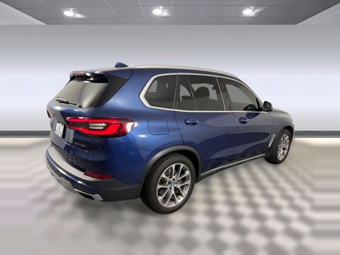 Used 2021 BMW X5 xDrive40i w/ Executive Package AWD/4WD image 6