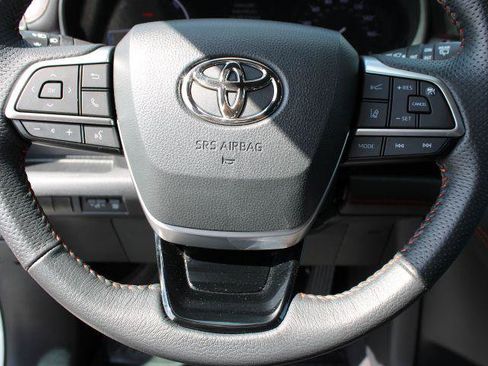 Certified 2023 Toyota Sienna XSE w/ XSE Plus Package AWD/4WD image 13