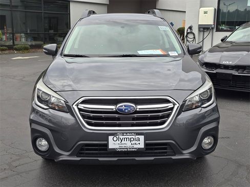 Used 2018 Subaru Outback 2.5i Limited w/ Popular Package #2 image 2