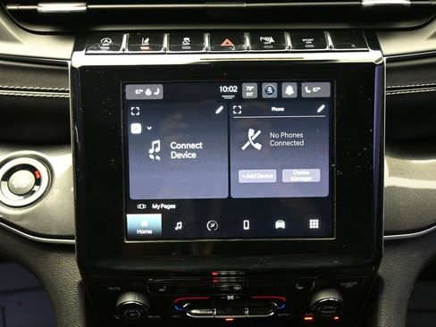 Used 2023 Jeep Grand Cherokee L Laredo AWD/4WD image 20