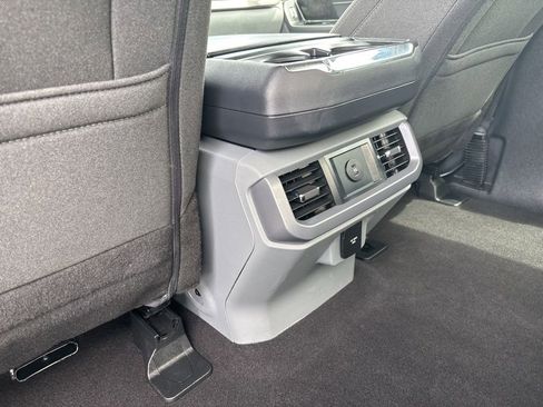 Used 2025 Ford F150 Lightning XLT AWD/4WD image 32
